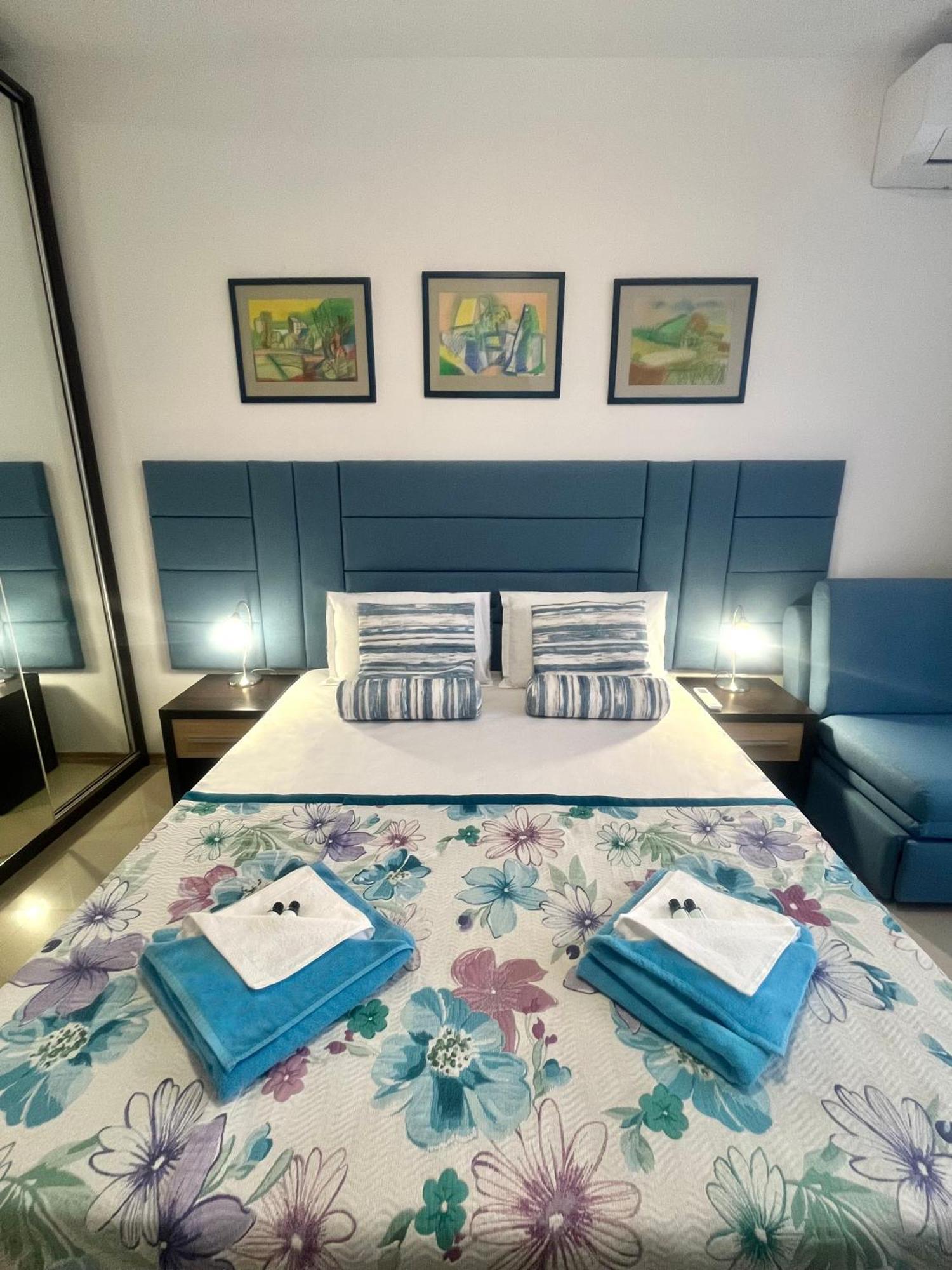 Luxury Lighthouse Golf Villa 巴尔奇克 外观 照片