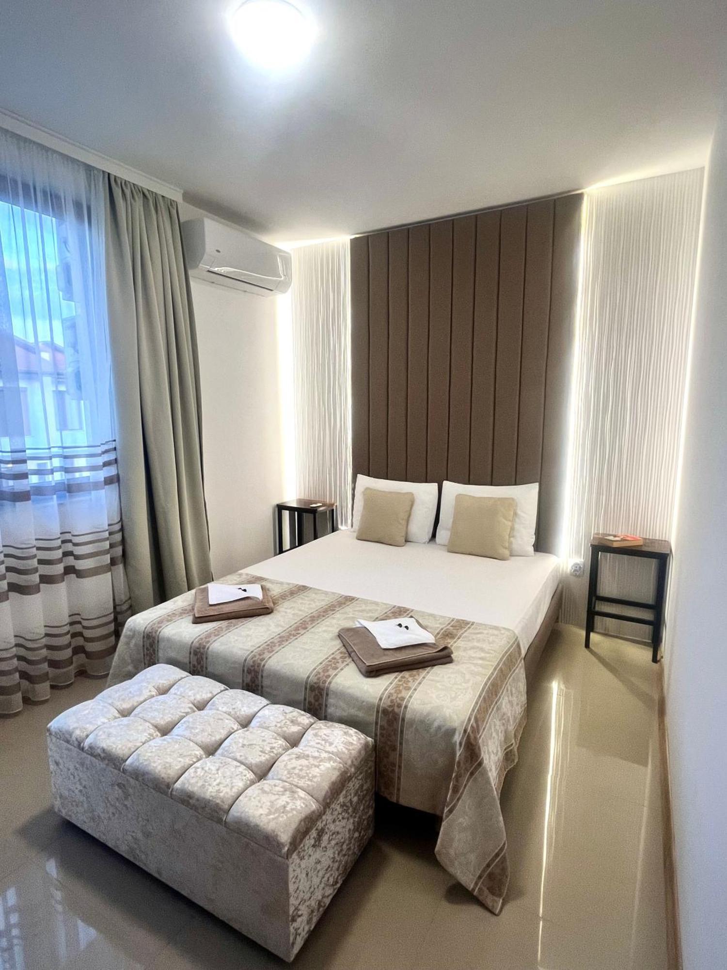 Luxury Lighthouse Golf Villa 巴尔奇克 外观 照片