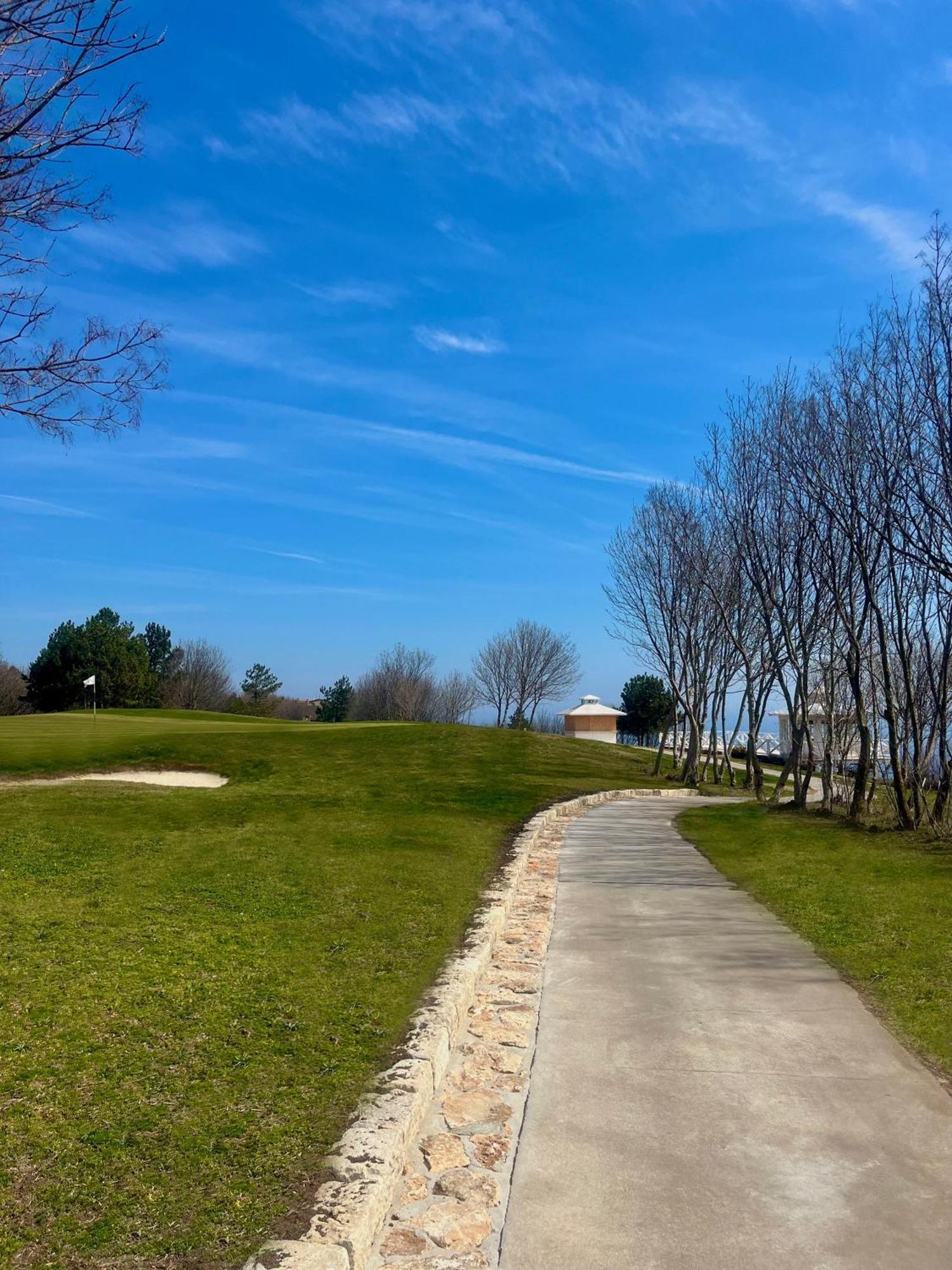 Luxury Lighthouse Golf Villa 巴尔奇克 外观 照片